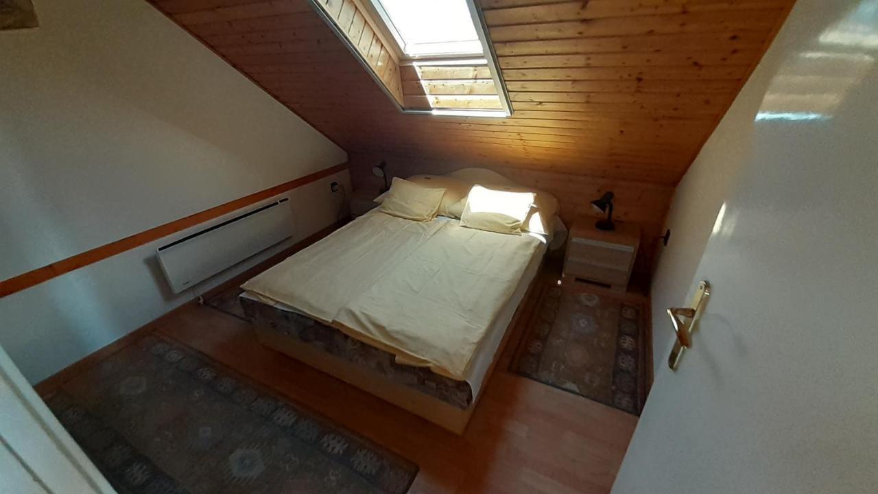 Patri Apartmanhaz ケストヘイ エクステリア 写真