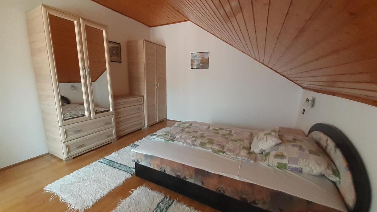 Patri Apartmanhaz ケストヘイ エクステリア 写真