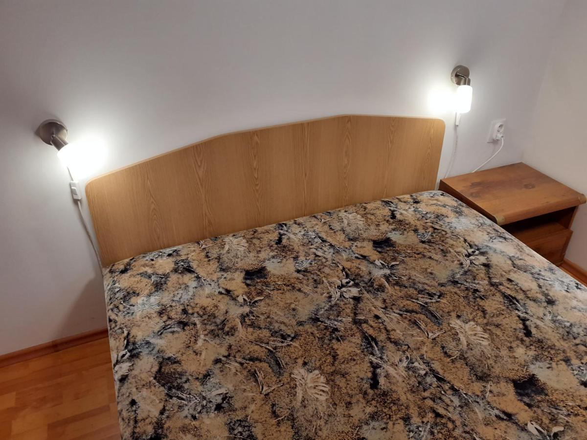 Patri Apartmanhaz ケストヘイ エクステリア 写真