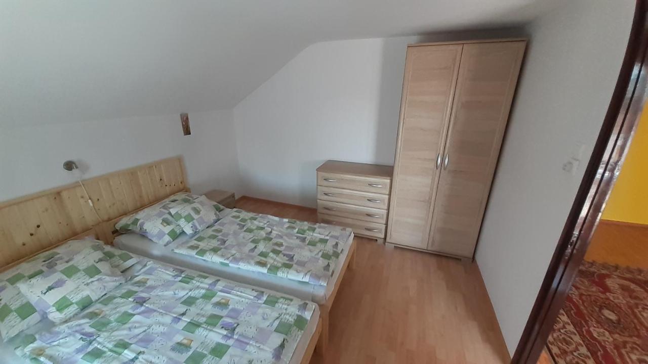 Patri Apartmanhaz ケストヘイ エクステリア 写真