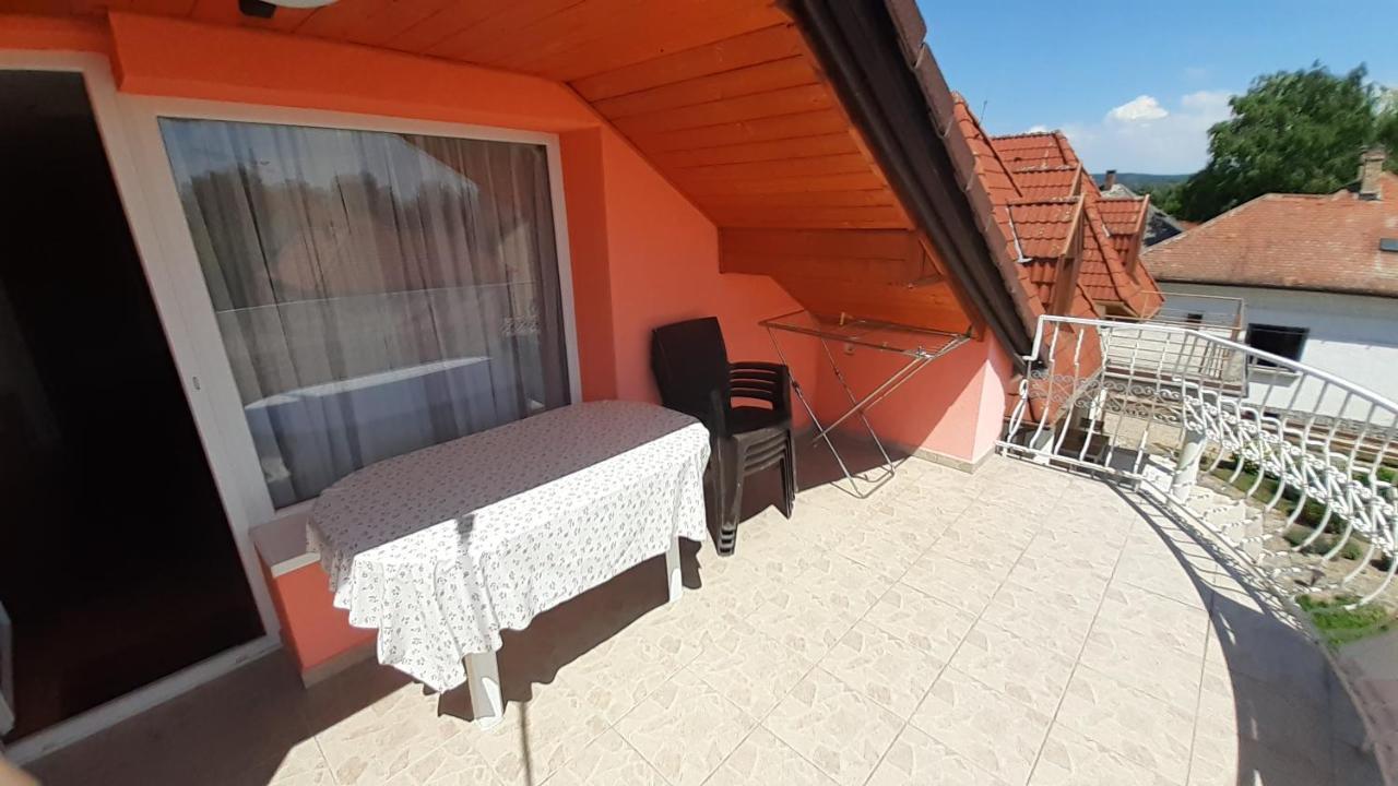 Patri Apartmanhaz ケストヘイ エクステリア 写真
